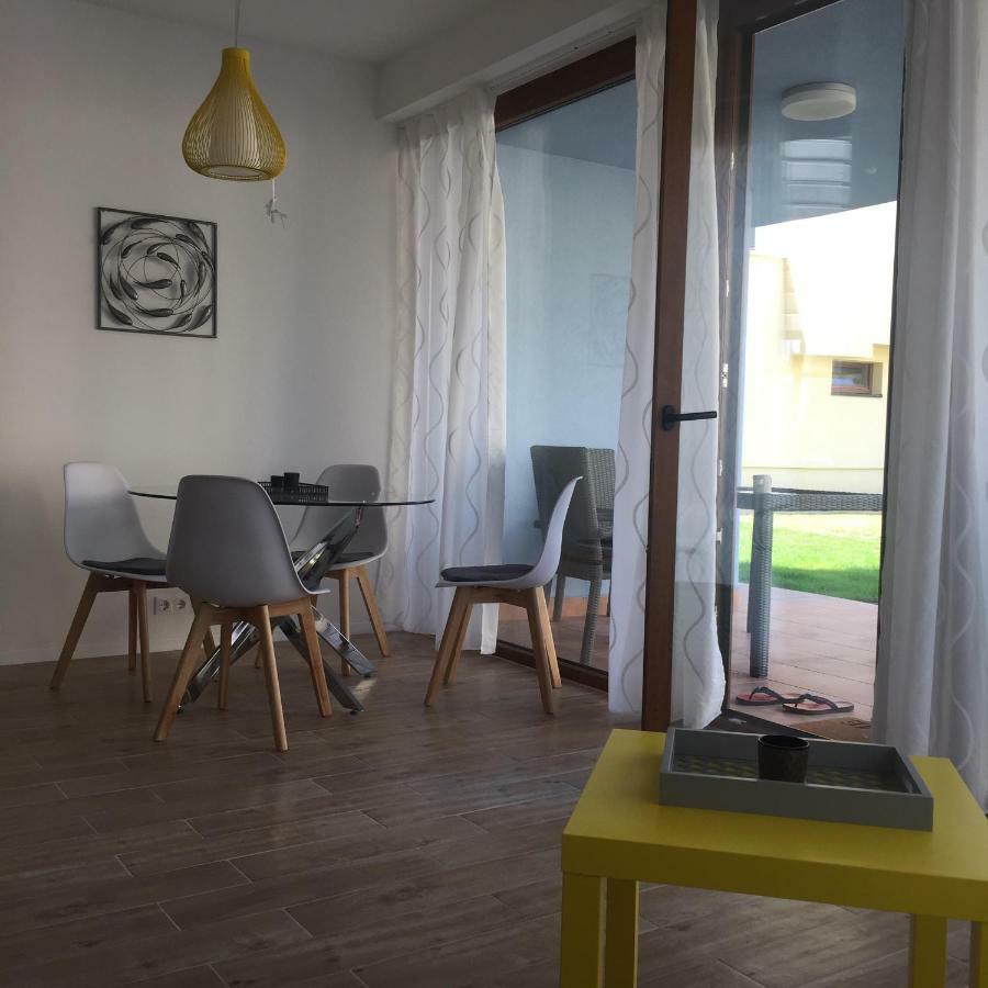 Vip Apartman Eni Appartement Siófok Buitenkant foto